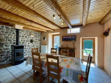 Gite La Fermette Valprivas Holiday home